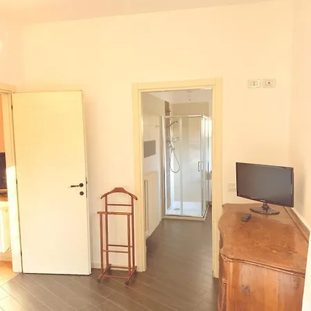 Alle Albere - Verona - * بوسولينغو